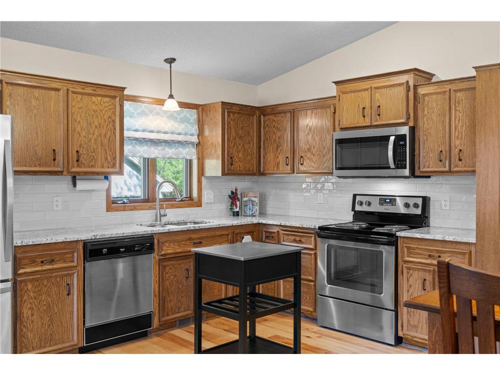 1286 Limestone Drive S Shakopee MN 55379 7073563 image18