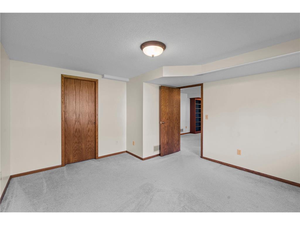 1286 Limestone Drive S Shakopee MN 55379 7073563 image48