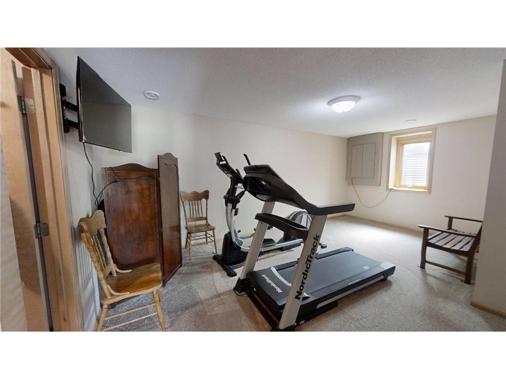 12860 Culver Avenue Faribault MN 55021 - Circle 7047786 image55