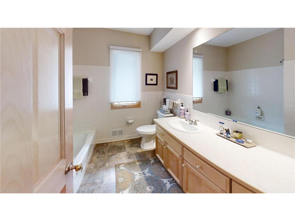 12860 Culver Avenue Faribault MN 55021 - Circle 7047786 image59