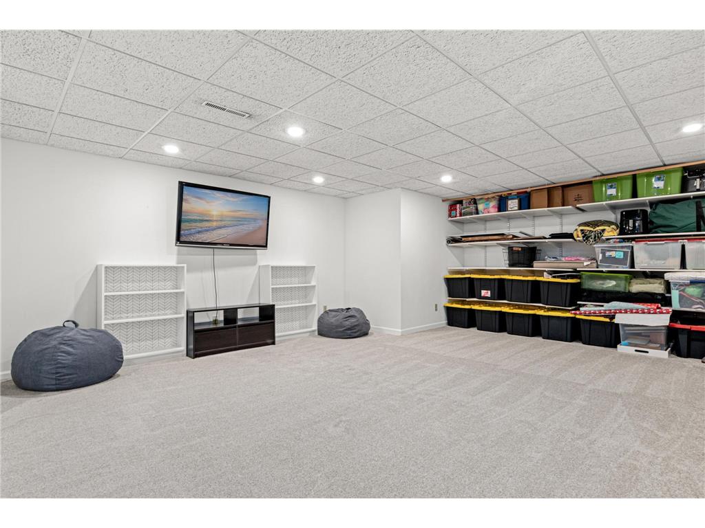 12865 1st Avenue S Burnsville MN 55337 7003178 image22