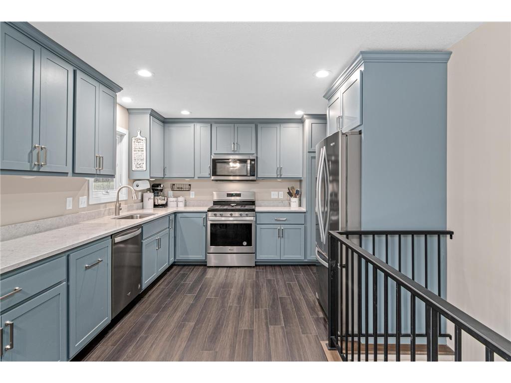 12865 1st Avenue S Burnsville MN 55337 7003178 image28