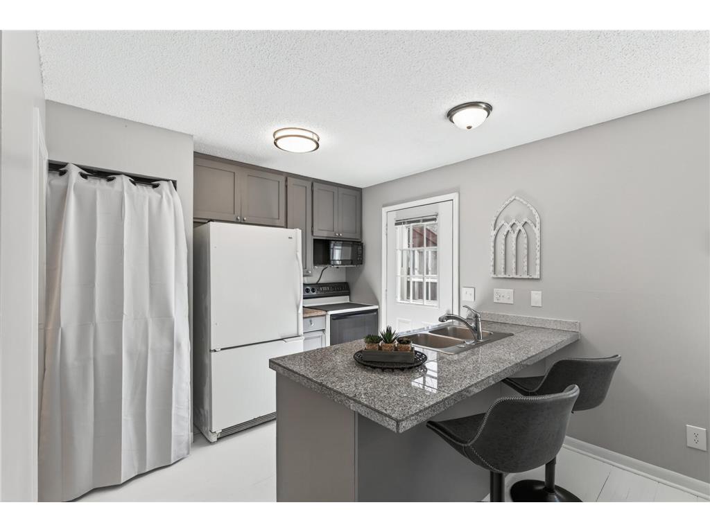 1287 Northdale Boulevard NW Coon Rapids MN 55448 7048371 image15