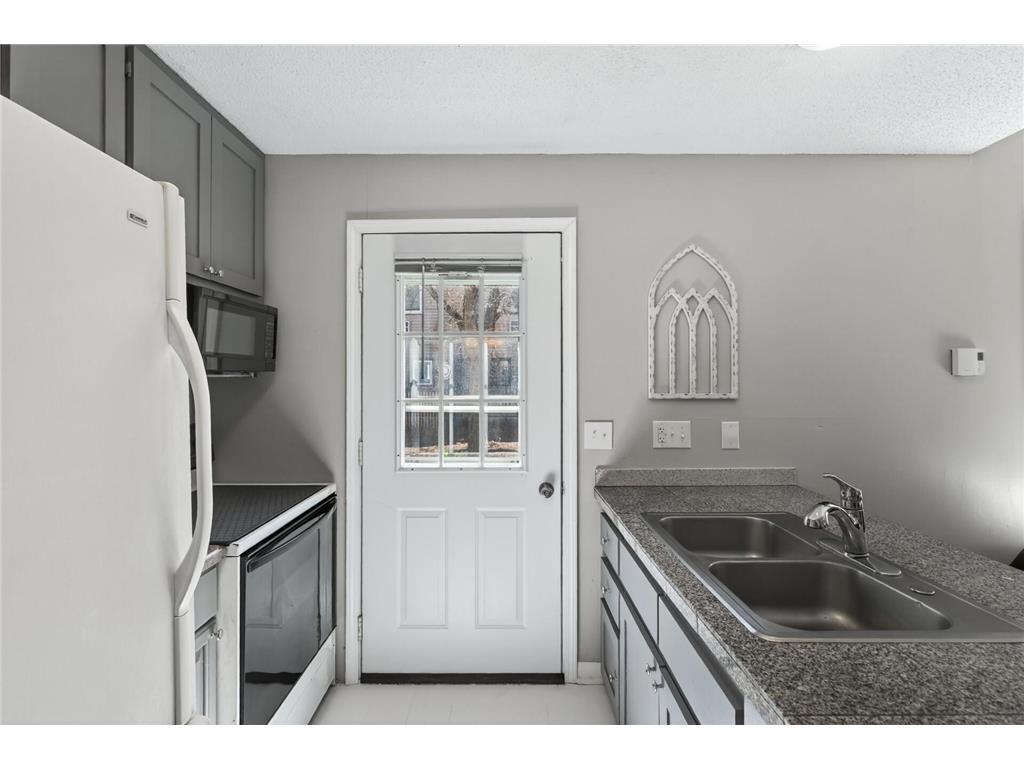 1287 Northdale Boulevard NW Coon Rapids MN 55448 7048371 image19