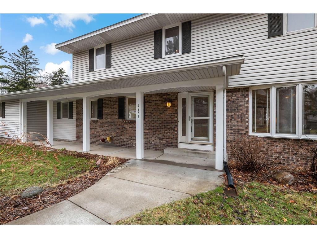 1287 Nursery Hill Lane Arden Hills MN 55112 7048284 image1