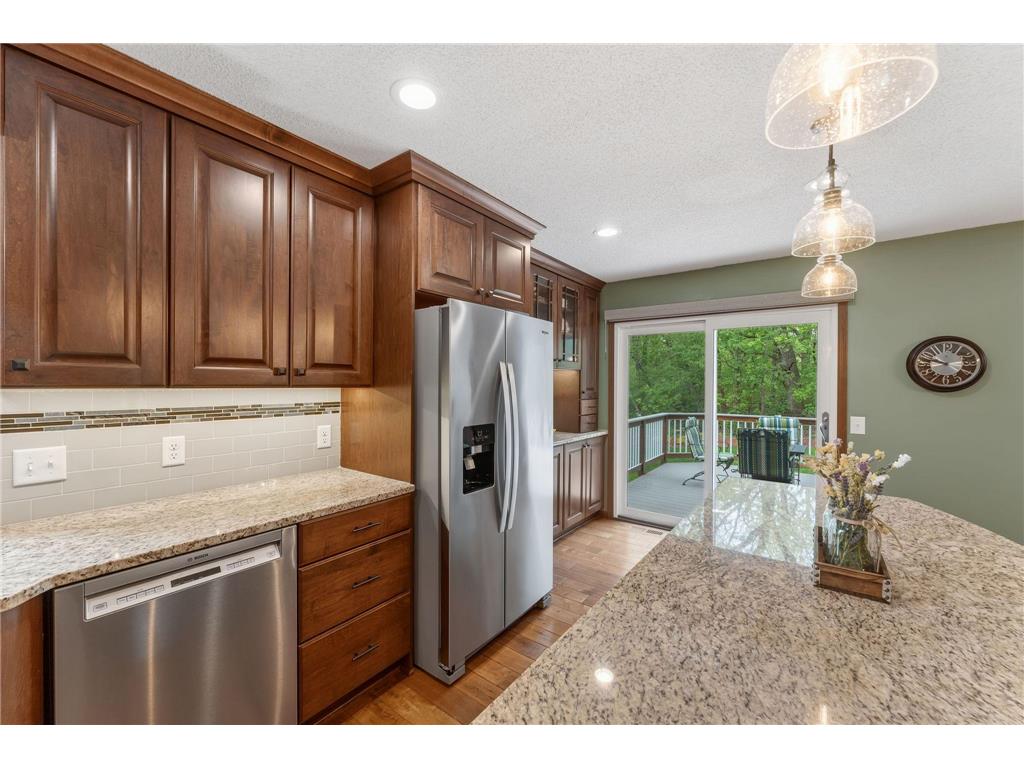 12870 Essex Way Apple Valley MN 55124 7006565 image19