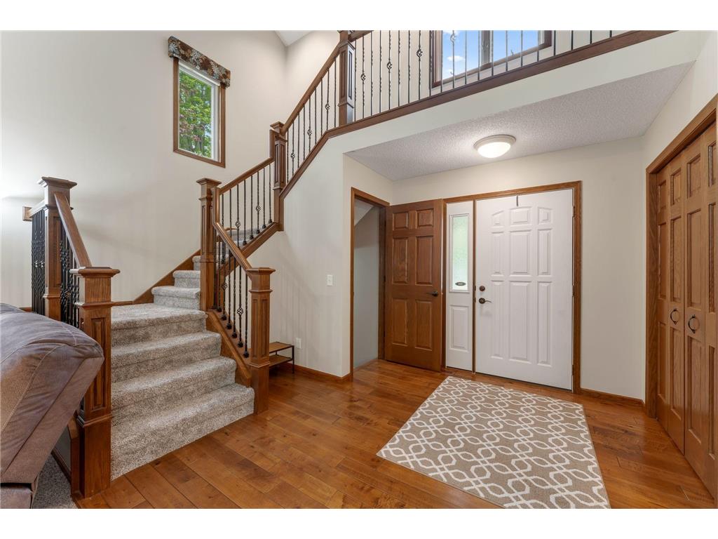12870 Essex Way Apple Valley MN 55124 7006565 image9