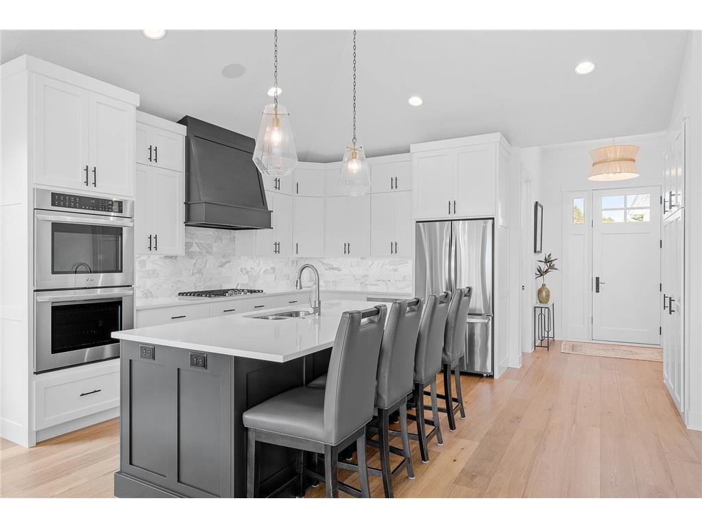 12873 Surrey Street Eden Prairie MN 55347 6489244 image1