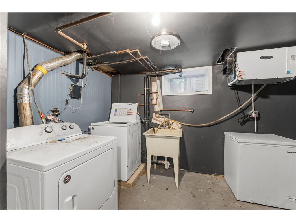 129 Arthur Avenue SE Minneapolis MN 55414 7091972 image32