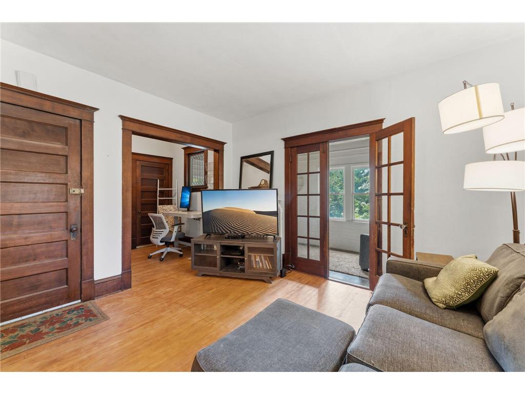 129 Arthur Avenue SE Minneapolis MN 55414 7091972 image6