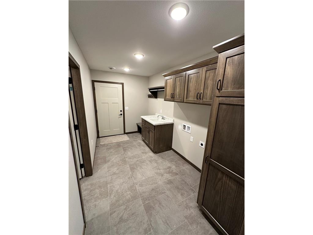 129 Highlands Boulevard Melrose MN 56352 6814942 image12