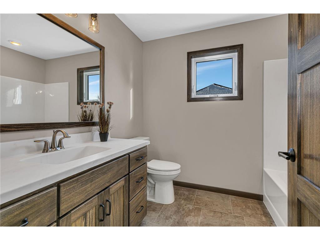 129 Highlands Boulevard Melrose MN 56352 6814942 image17