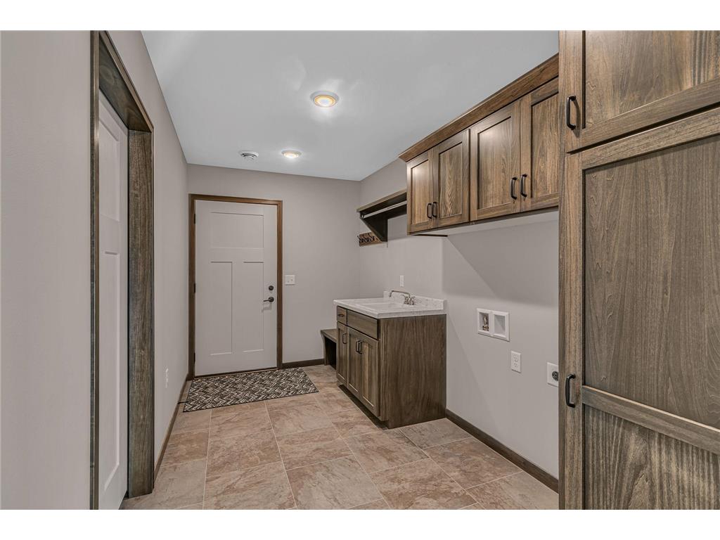129 Highlands Boulevard Melrose MN 56352 6814942 image18