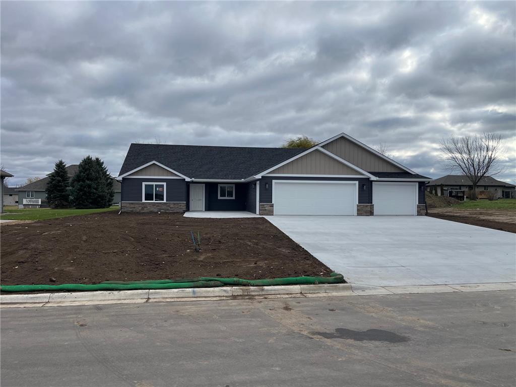 129 Highlands Boulevard Melrose MN 56352 6814942 image2