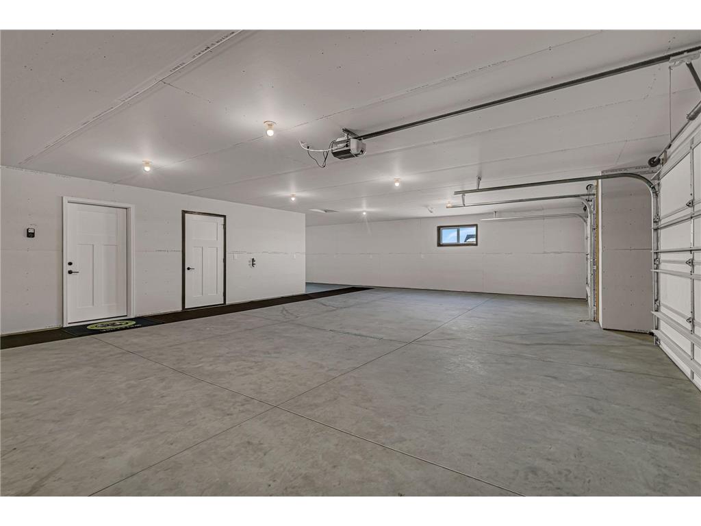 129 Highlands Boulevard Melrose MN 56352 6814942 image20