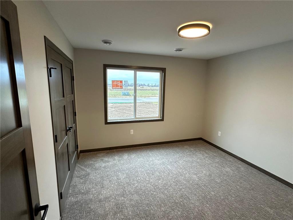 129 Highlands Boulevard Melrose MN 56352 6814942 image9