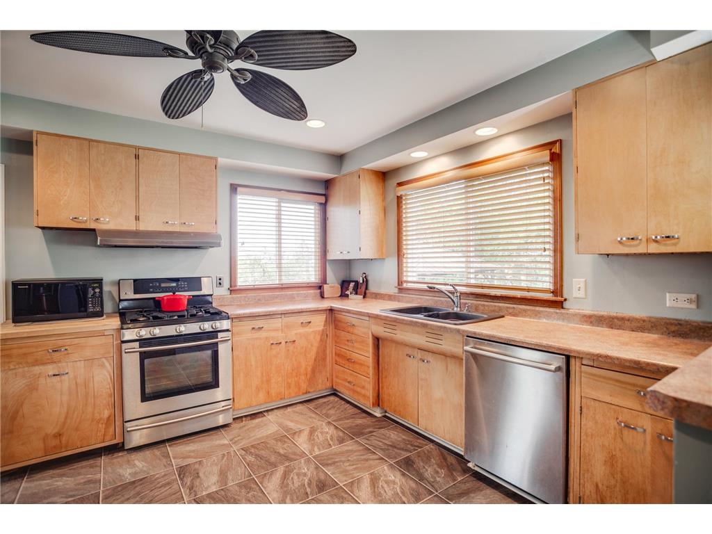 129 Melbourne Avenue SE Minneapolis MN 55414 7062730 image21