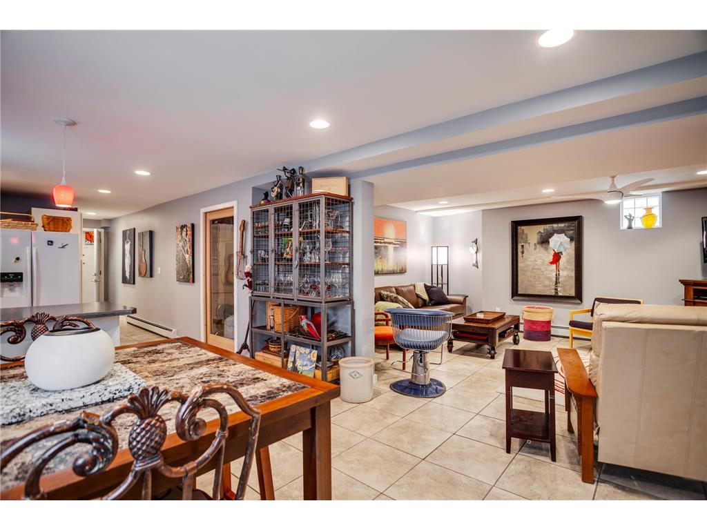 129 Melbourne Avenue SE Minneapolis MN 55414 7062730 image64