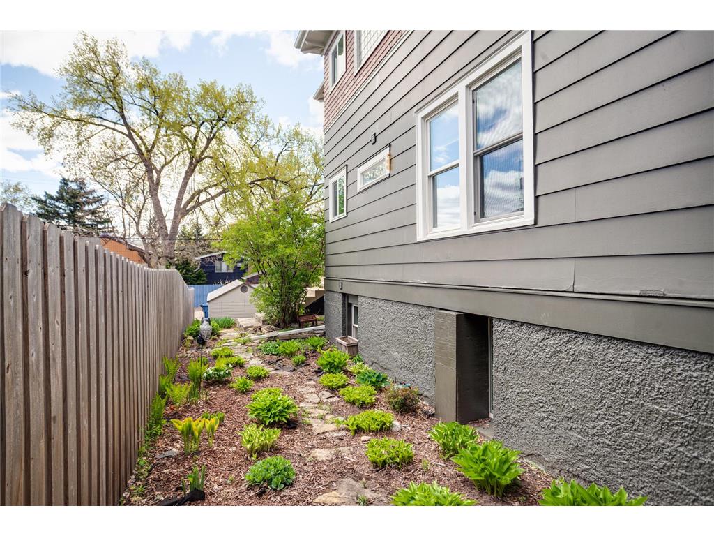 129 Melbourne Avenue SE Minneapolis MN 55414 7062730 image72