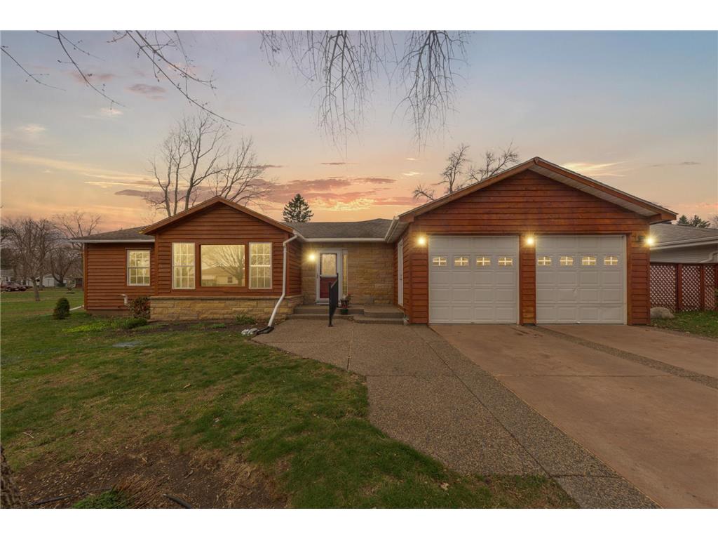 129 N Morningside Drive Le Sueur MN 56058 7052397 image1
