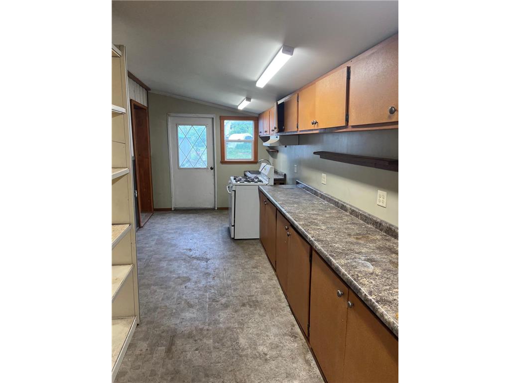 129 Nelson Street E Litchfield MN 55355 7065261 image10