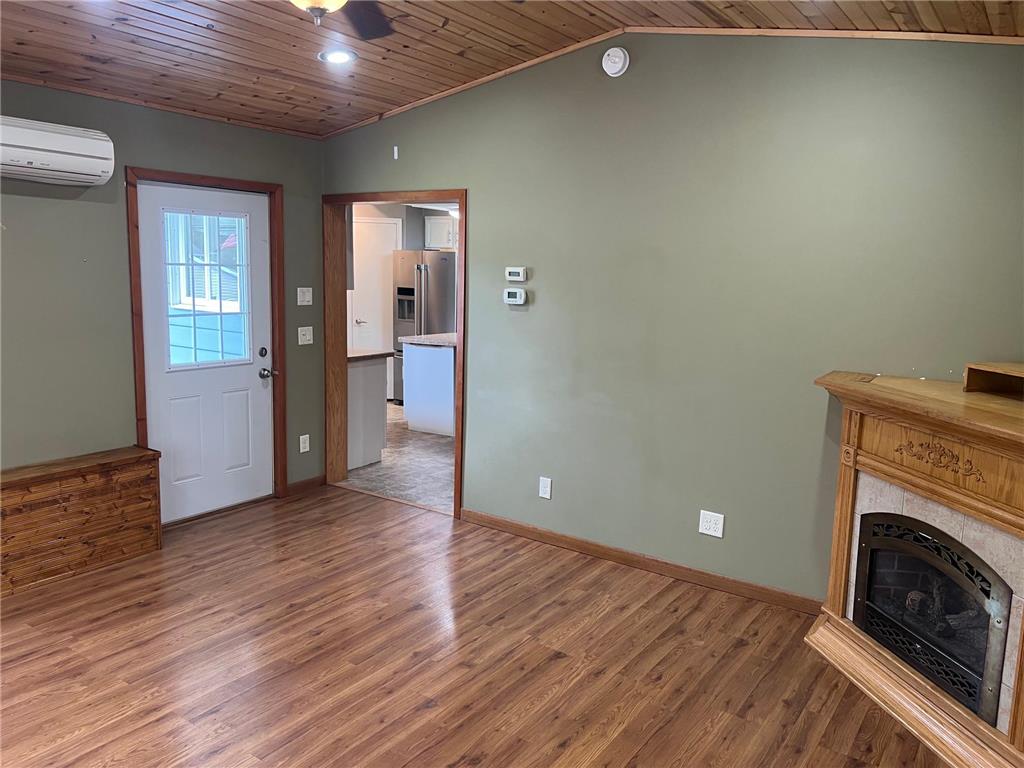 129 Nelson Street E Litchfield MN 55355 7065261 image12