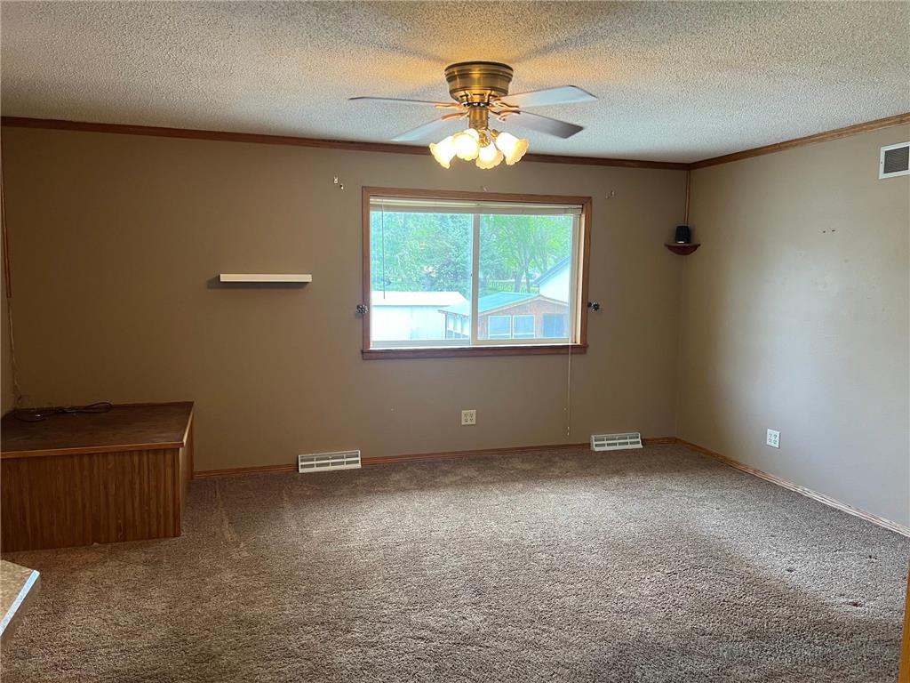 129 Nelson Street E Litchfield MN 55355 7065261 image15