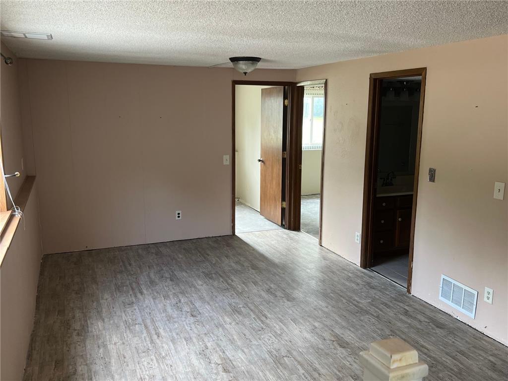 129 Nelson Street E Litchfield MN 55355 7065261 image17