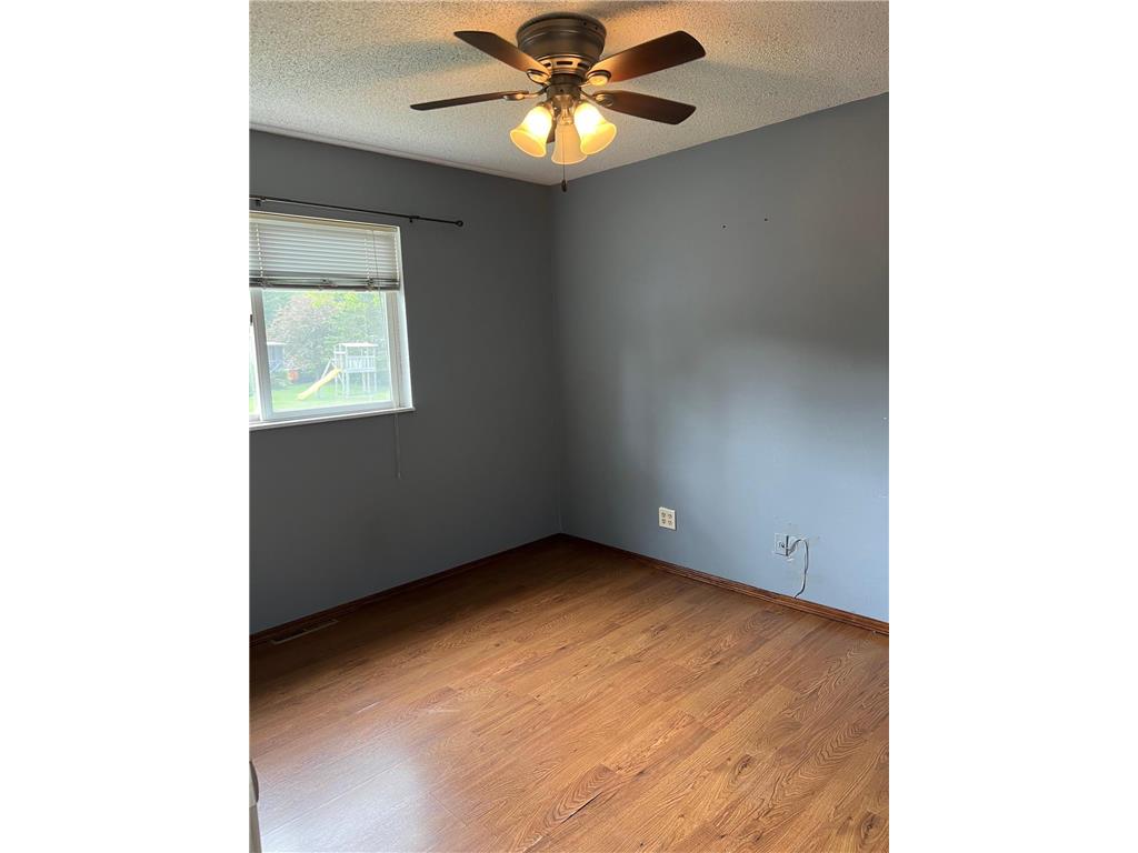 129 Nelson Street E Litchfield MN 55355 7065261 image18