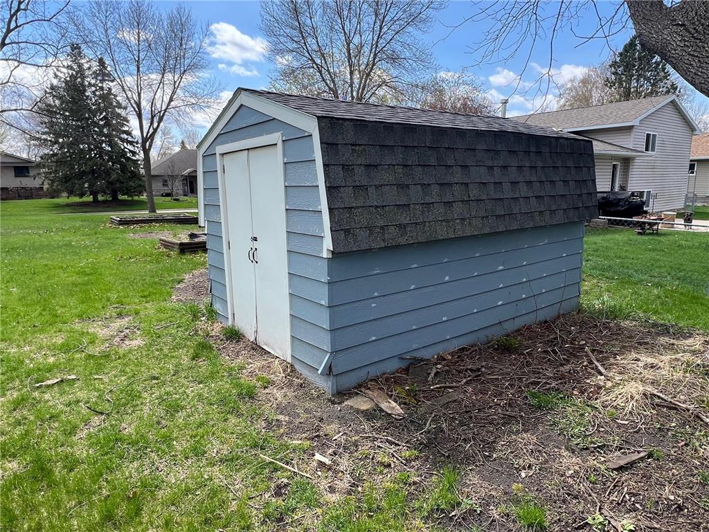 129 Nelson Street E Litchfield MN 55355 7065261 image23