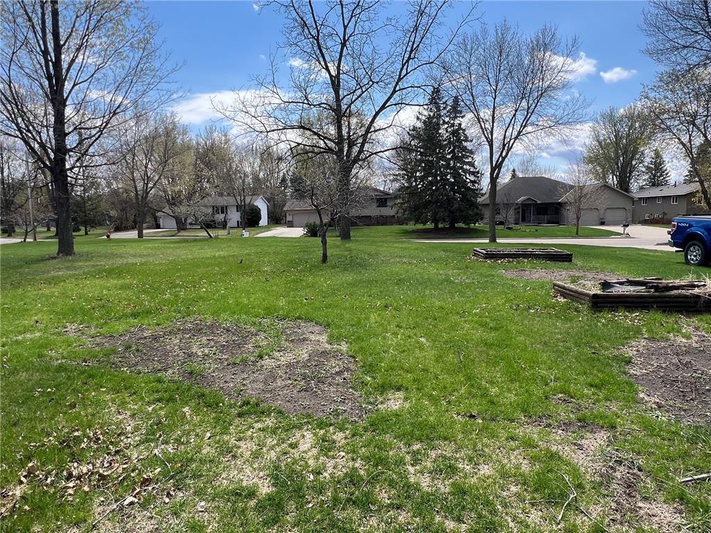 129 Nelson Street E Litchfield MN 55355 7065261 image51