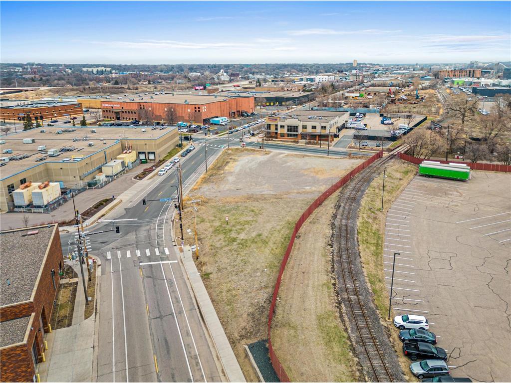 129 Plymouth Avenue N Minneapolis MN 55411 6703707 image1