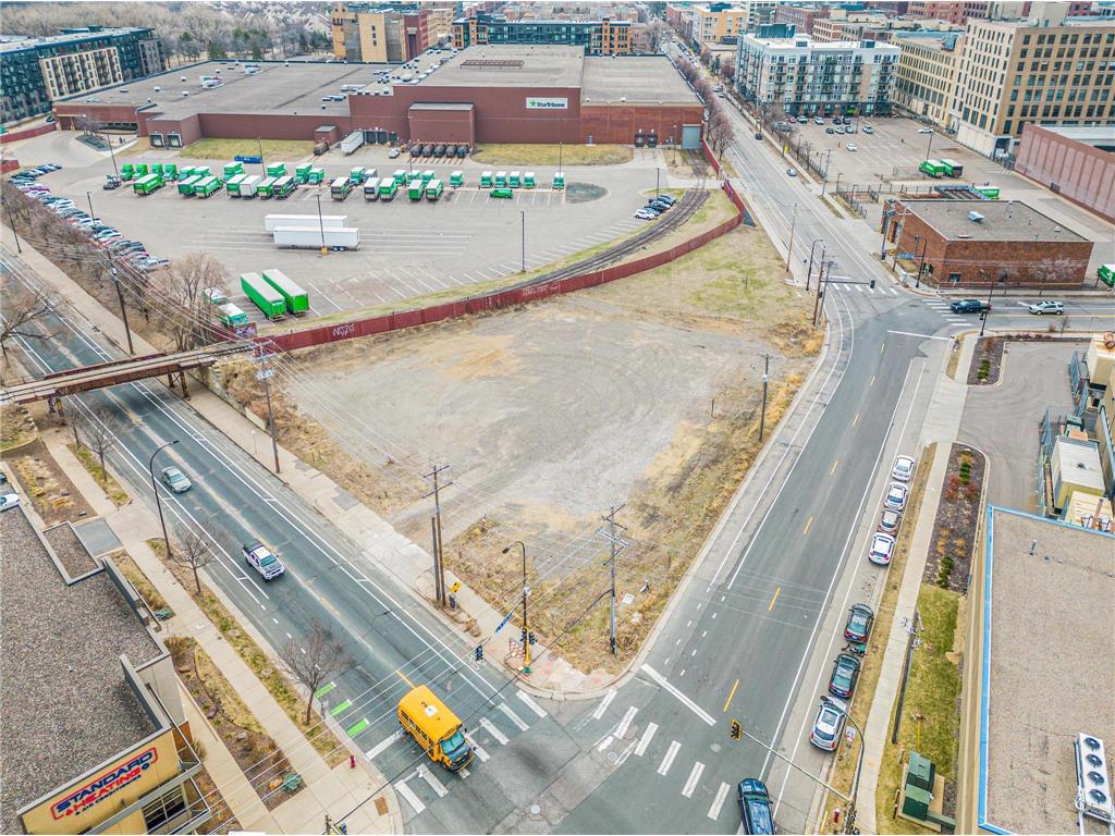 129 Plymouth Avenue N Minneapolis MN 55411 6703707 image6