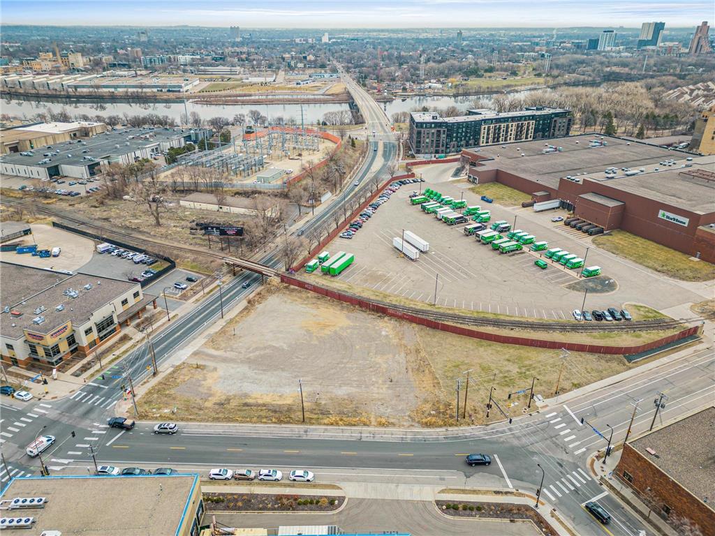 129 Plymouth Avenue N Minneapolis MN 55411 6703707 image7