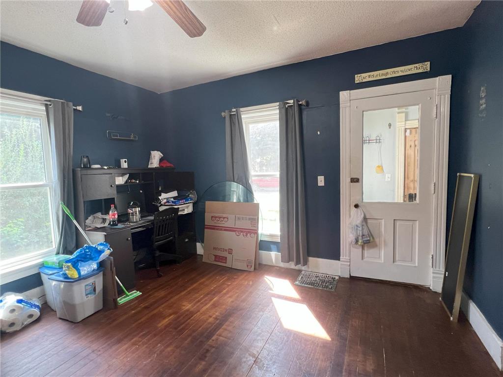 129 S Main Street Sherburn MN 56171 6764357 image11