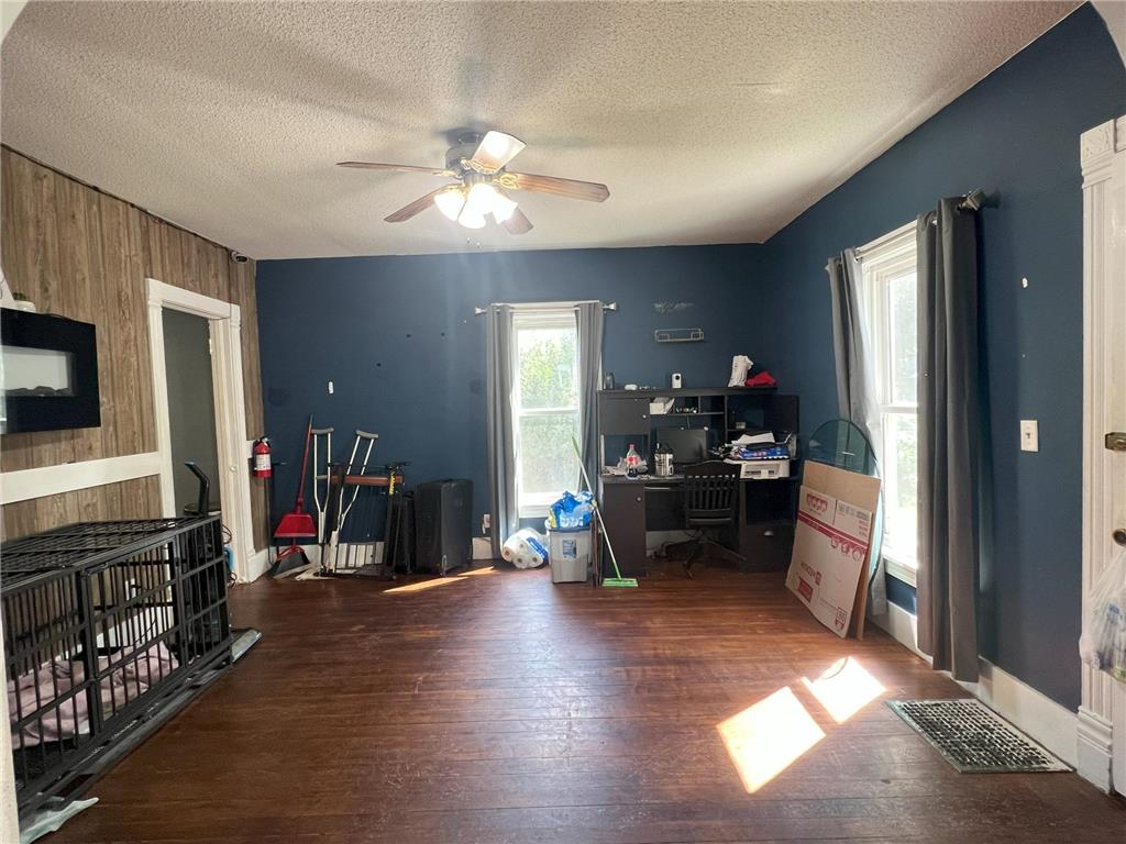 129 S Main Street Sherburn MN 56171 6764357 image12