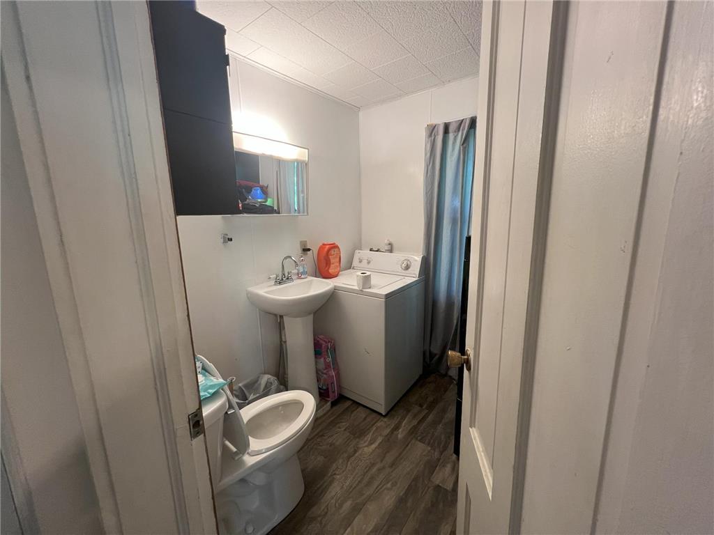 129 S Main Street Sherburn MN 56171 6764357 image17