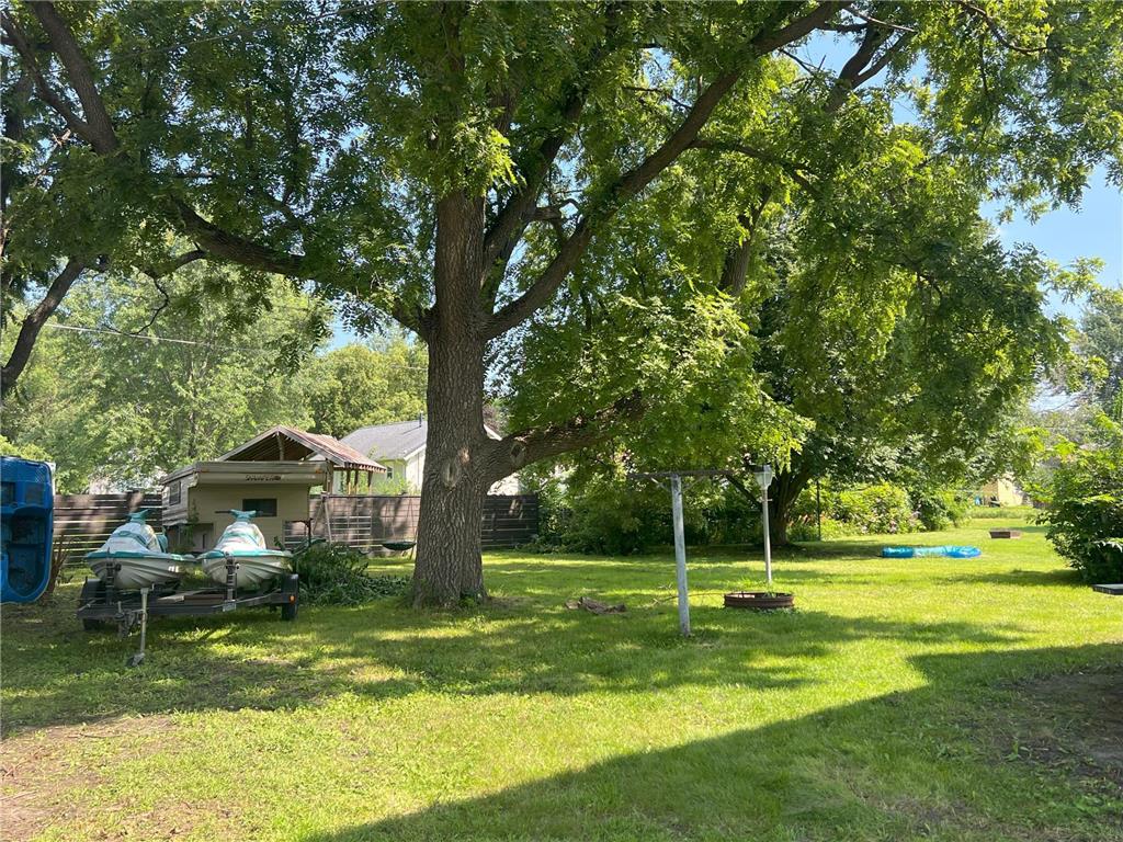 129 S Main Street Sherburn MN 56171 6764357 image28