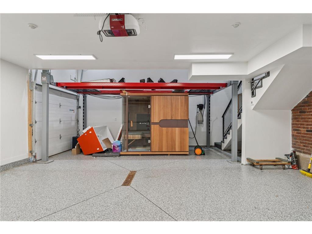 1290 Snelling Avenue N Saint Paul MN 55108 7015483 image39