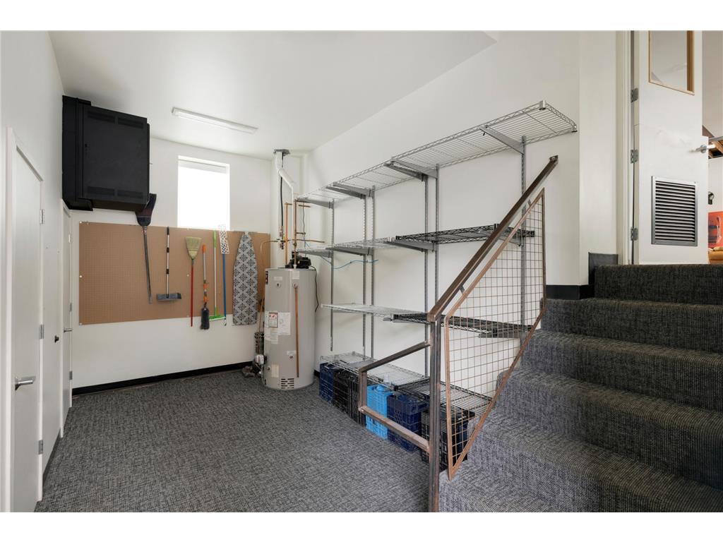 1290 Snelling Avenue N Saint Paul MN 55108 7066747 image29