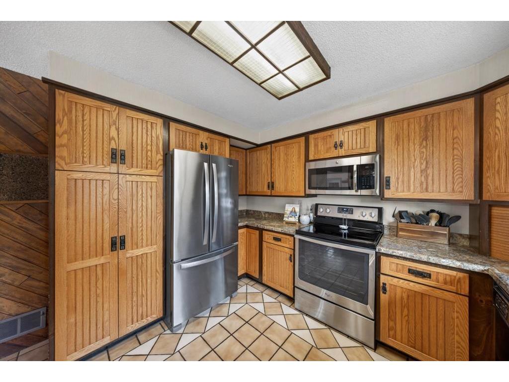 1290 West Avenue Zumbrota MN 55992 7090644 image14