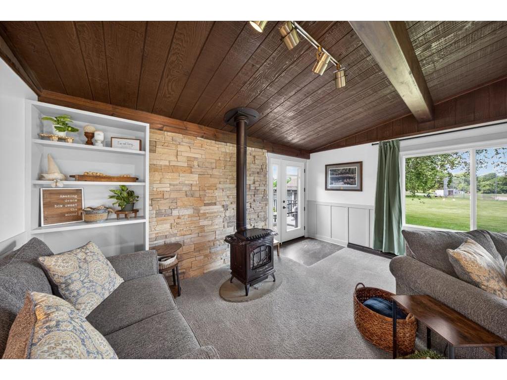 1290 West Avenue Zumbrota MN 55992 7090644 image24