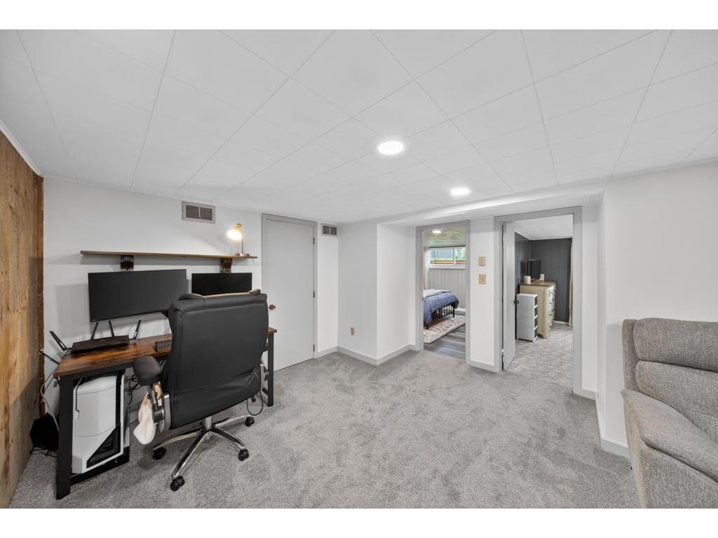 1290 West Avenue Zumbrota MN 55992 7090644 image32