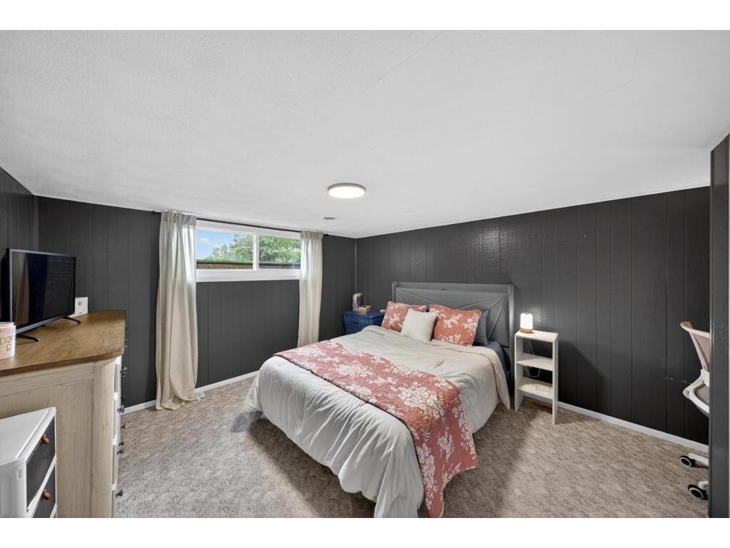 1290 West Avenue Zumbrota MN 55992 7090644 image36