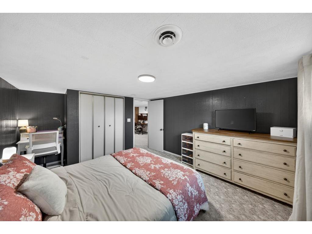 1290 West Avenue Zumbrota MN 55992 7090644 image37