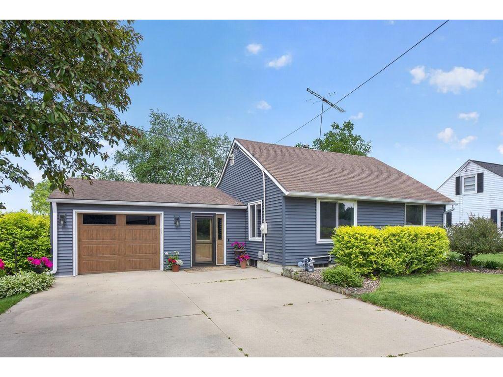 1290 West Avenue Zumbrota MN 55992 7090644 image42
