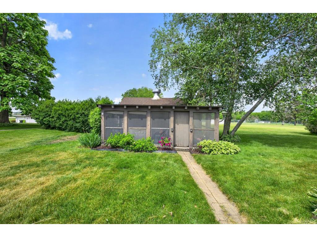 1290 West Avenue Zumbrota MN 55992 7090644 image48