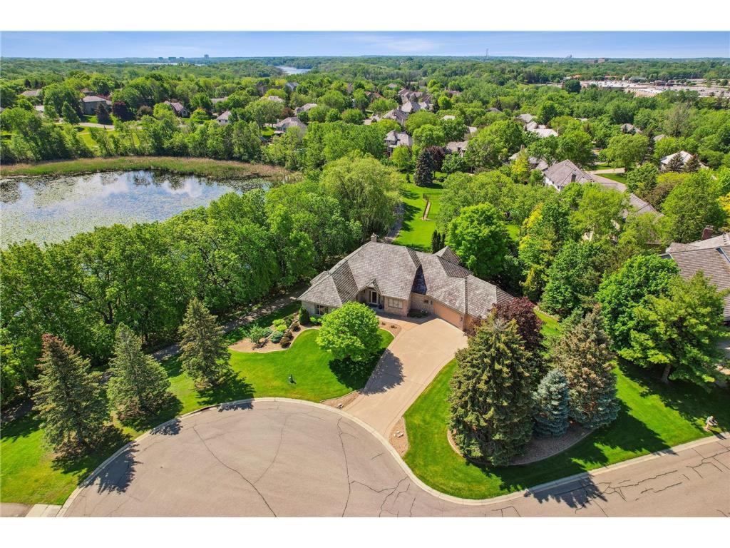 12905 44th Avenue N Plymouth MN 55442 6537043 image1