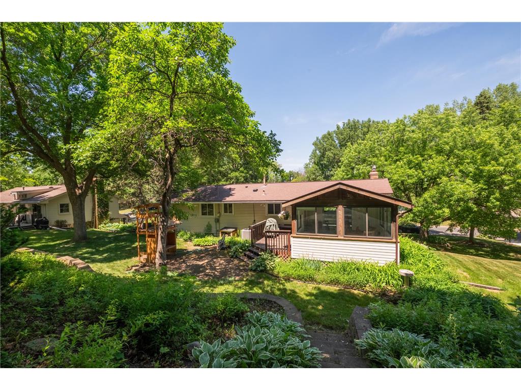 12905 Viking Drive Burnsville MN 55337 7083003 image31