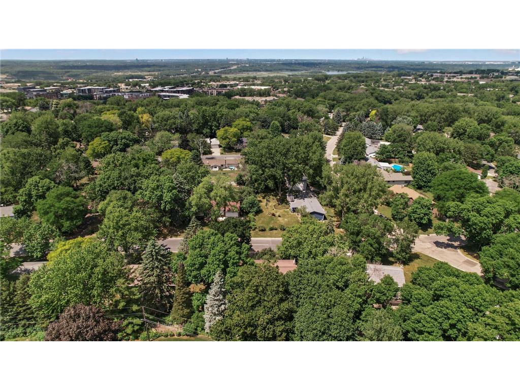 12905 Viking Drive Burnsville MN 55337 7083003 image41